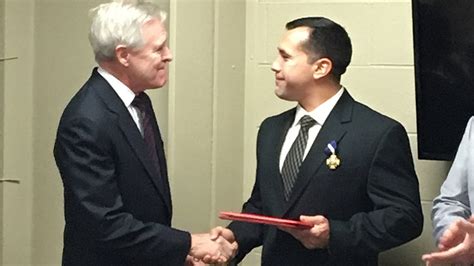 mike mendoza marine|Marine veteran's new mission: Guinness World Record for most .
